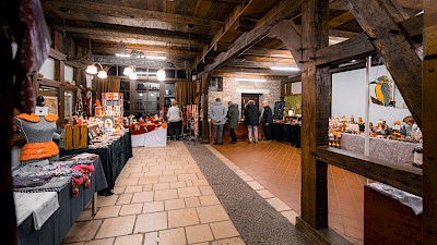 Foto 4 zu Weihnachtsmarkt der Hobbykünstler