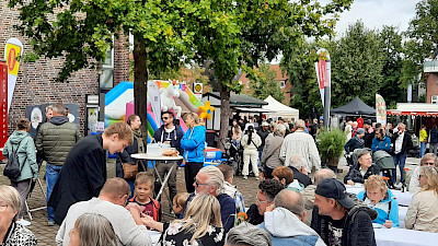 Photo 3 to Stadtfest: Rückblick 2025
