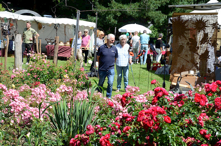 Foto 1 zu Bauernmarkt im Rosengarten