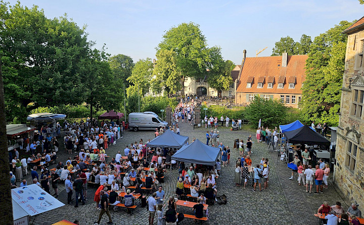 Photo 1 to Abendmarkt