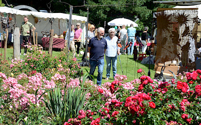 Sommermarkt im Rosengarten