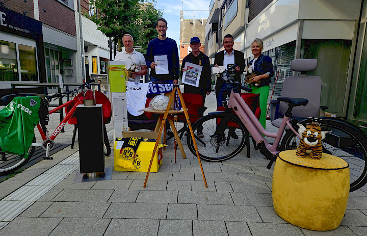 Foto 1 zu Versteigerung